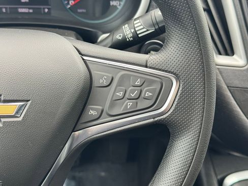 Used 2024 Chevrolet Malibu LT image 29
