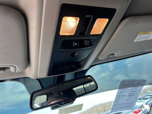 Used 2018 RAM 1500 Big Horn image 28