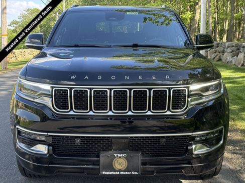 Used 2024 Jeep Wagoneer 4WD image 3