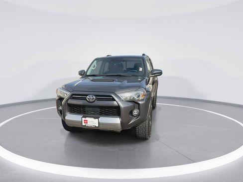 Certified 2023 Toyota 4Runner TRD Off-Road image 3