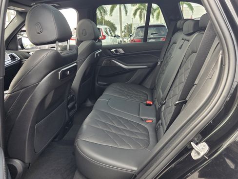 Certified 2024 BMW X5 xDrive40i w/ M Sport Package AWD/4WD image 11
