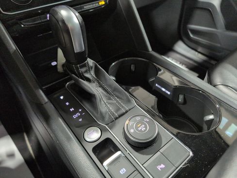 Used 2022 Volkswagen Atlas SEL AWD/4WD image 18