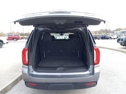 Used 2021 GMC Yukon SLE image 11