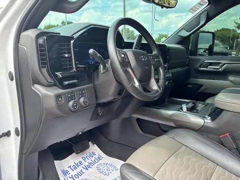 Used 2024 Chevrolet Silverado 2500 ZR2 w/ Technology Package AWD/4WD image 57