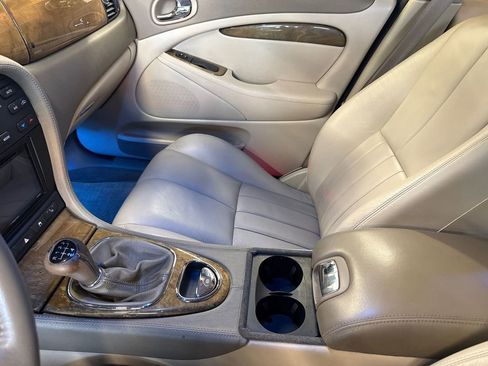 Used 2003 Jaguar S-TYPE 3.0 RWD image 24