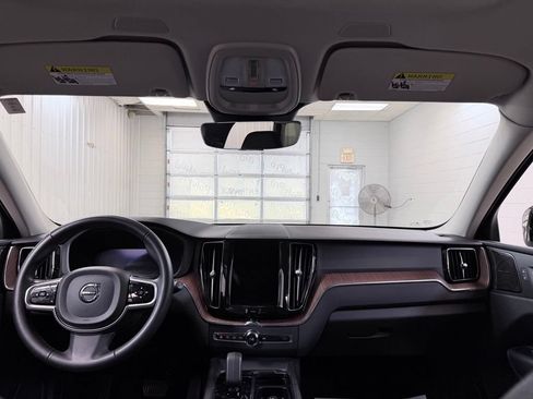 Used 2024 Volvo XC60 T8 Plus AWD/4WD image 25