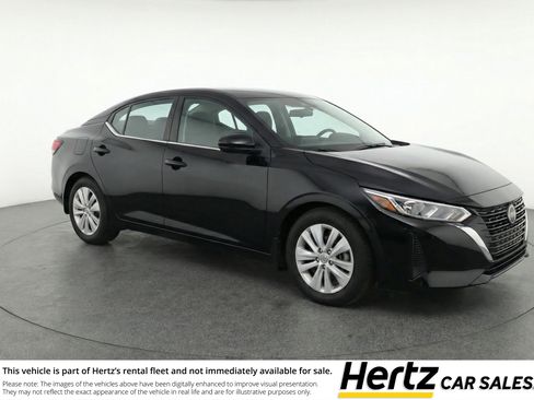 Used 2025 Nissan Sentra S image 1