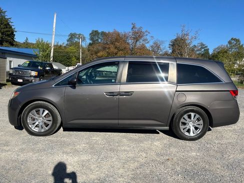 Used 2016 Honda Odyssey SE image 11