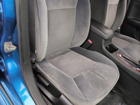 Used 2010 Chevrolet Impala LT image 22