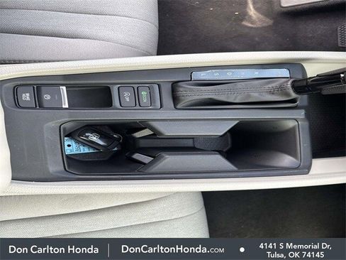 Certified 2025 Honda Accord SE image 25