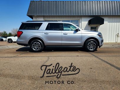 Used 2024 Ford Expedition Max XLT