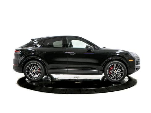 New 2026 Porsche Cayenne S AWD/4WD image 8