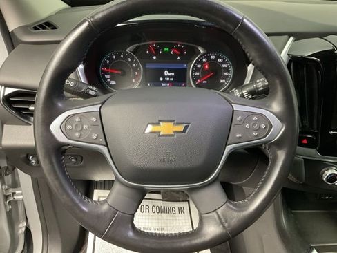 Certified 2021 Chevrolet Traverse LT image 16
