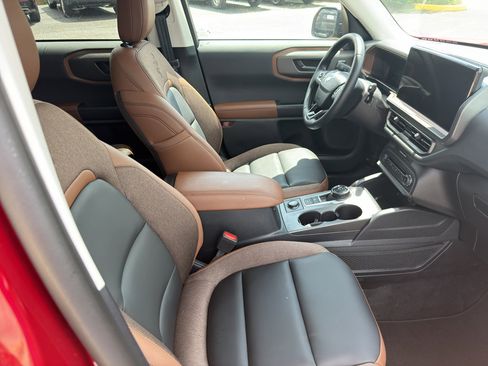 New 2025 Ford Bronco Sport Outer Banks w/ Outer Banks Tech Package+ AWD/4WD image 11