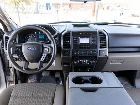Used 2018 Ford F150 XLT AWD/4WD image 21