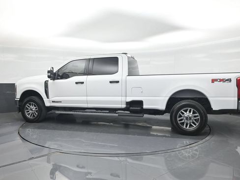 Certified 2024 Ford F350 XLT AWD/4WD image 29