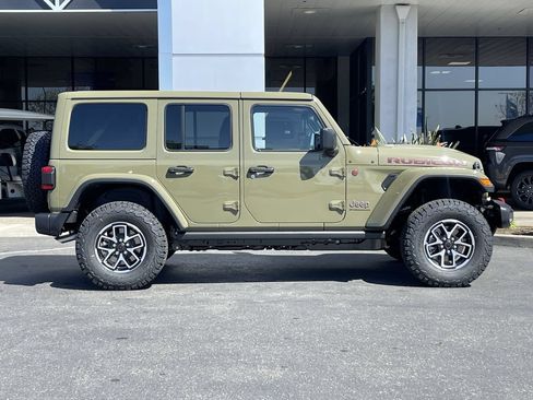 New 2026 Jeep Wrangler Unlimited Rubicon AWD/4WD image 7