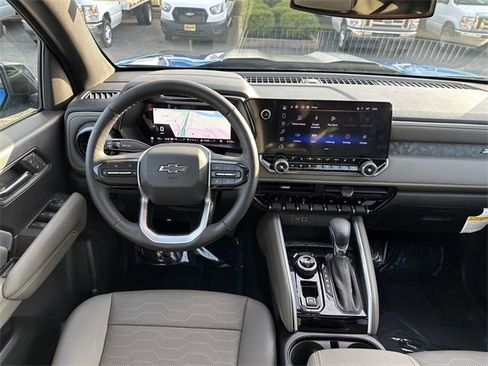 Used 2024 Chevrolet Colorado ZR2 w/ ZR2 Bison Edition image 13