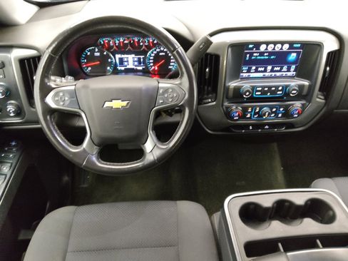 Used 2018 Chevrolet Silverado 1500 LT w/ All Star Edition AWD/4WD image 22