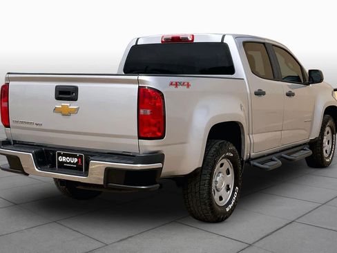Used 2020 Chevrolet Colorado W/T w/ WT Convenience Package AWD/4WD image 13