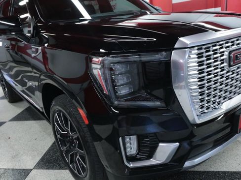 Used 2024 GMC Yukon Denali w/ Denali Reserve Package AWD/4WD image 40