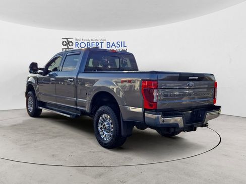 Used 2021 Ford F250 XLT w/ XLT Premium Package image 3