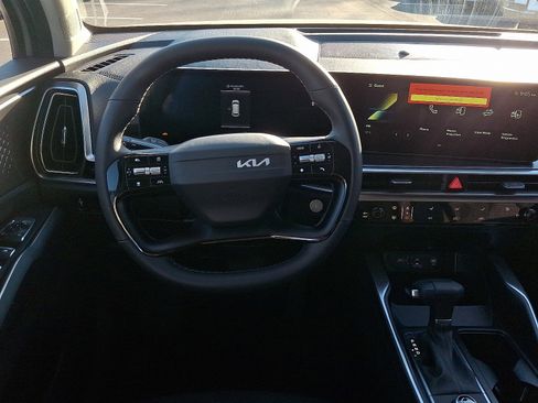 New 2026 Kia Sorento LX FWD image 7
