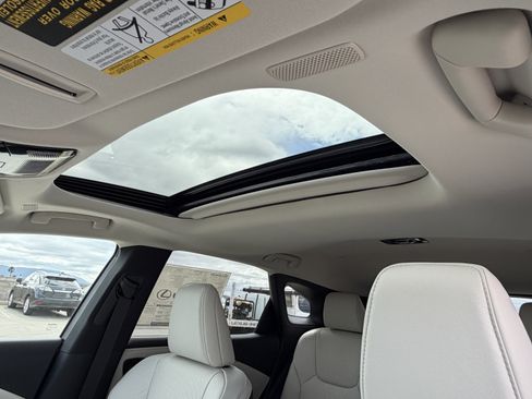 New 2026 Lexus RX 350 FWD image 19