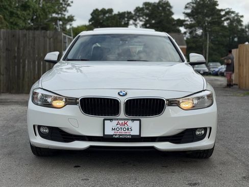 Used 2013 BMW 328i Sedan RWD image 3