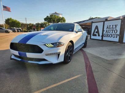 Used 2018 Ford Mustang Coupe w/ Black Accent Pkg