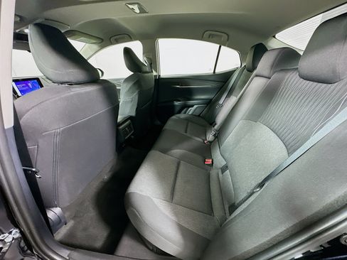 Used 2026 Toyota Camry LE FWD image 26