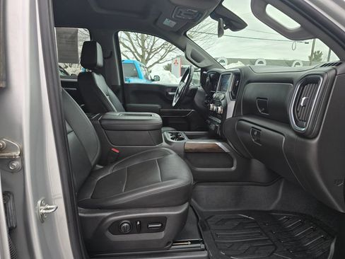 Used 2021 GMC Sierra 1500 SLT w/ SLT Premium Plus Package AWD/4WD image 10