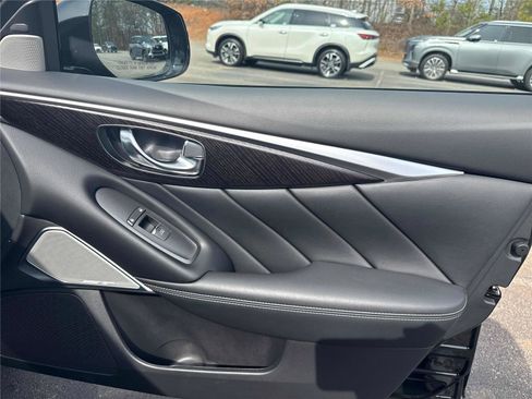 Used 2023 INFINITI Q50 Sensory image 23