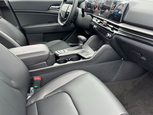 New 2026 Kia Sportage EX AWD/4WD image 16