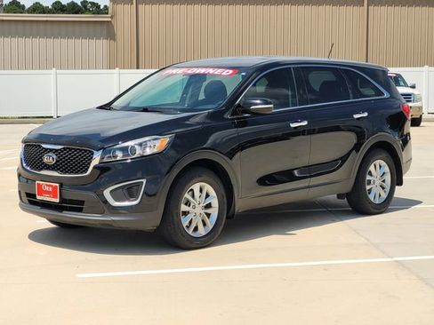 Used 2018 Kia Sorento L FWD image 4