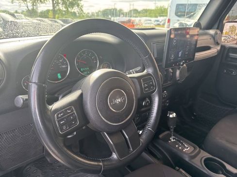 Used 2014 Jeep Wrangler Unlimited Sport w/ Quick Order Package 24S AWD/4WD image 11