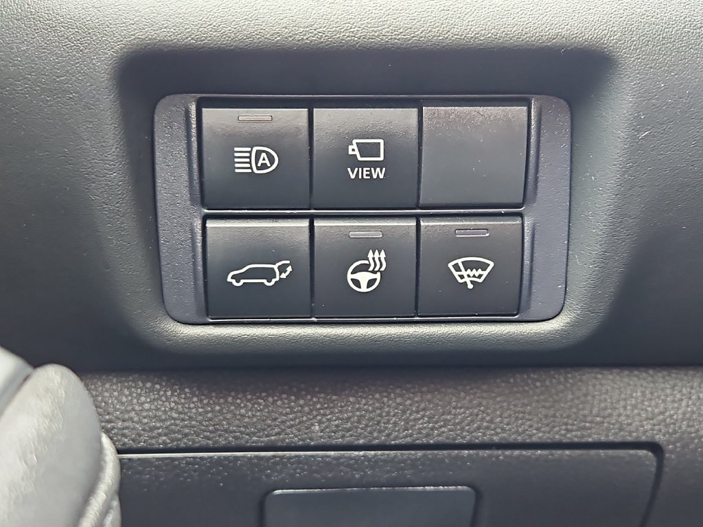 Used 2021 Toyota Highlander Platinum AWD/4WD image 23