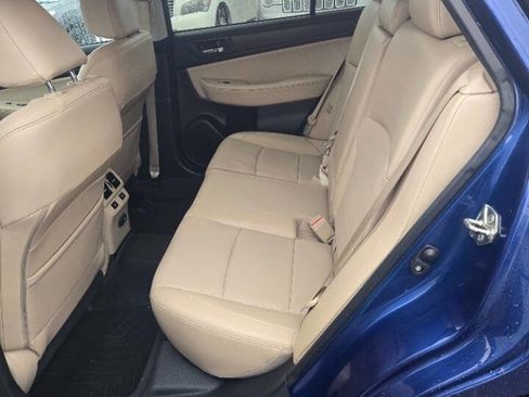 Used 2016 Subaru Outback 2.5i Limited image 13