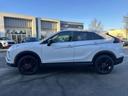 Used 2025 Mitsubishi Eclipse Cross LE image 22