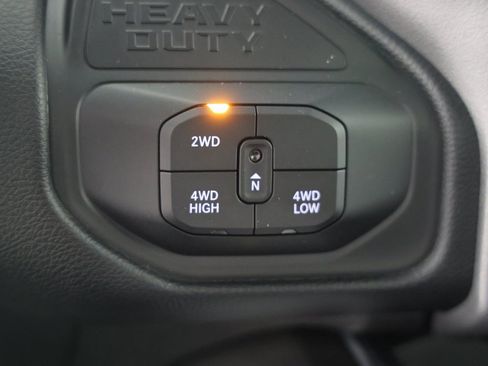 Used 2025 RAM 2500 Big Horn image 19