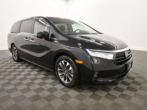 Certified 2024 Honda Odyssey EX-L image 10