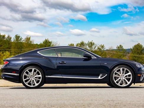 Used 2022 Bentley Continental GT AWD/4WD image 14
