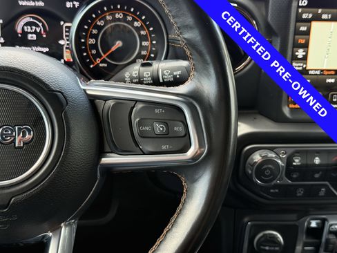 Used 2021 Jeep Wrangler Unlimited Sahara AWD/4WD image 25