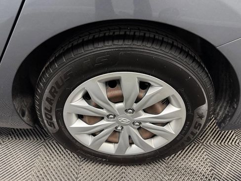 Used 2020 Hyundai Accent SE image 20