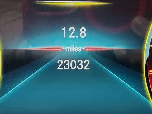 Used 2023 Mercedes-Benz CLA 35 AMG 4MATIC w/ Parking Assistance Package image 33