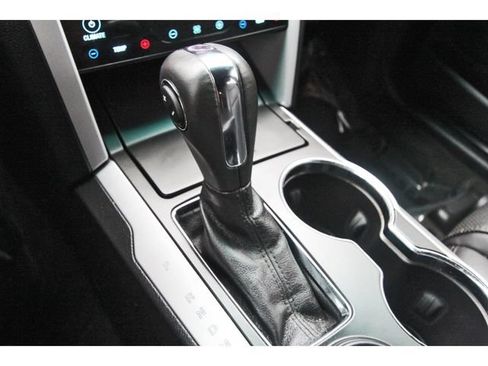 Used 2014 Ford Explorer Limited w/ Equipment Group 301A FWD image 27