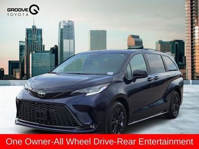 Used 2026 Toyota Sienna XSE