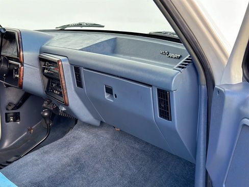 Used 1990 Ford F350 4x4 Crew Cab image 64