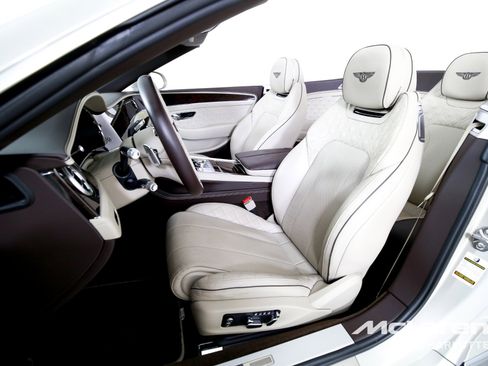 Used 2020 Bentley Continental GT AWD/4WD image 12