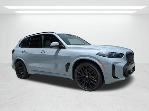 New 2026 BMW X5 xDrive40i w/ Executive Package AWD/4WD image 2